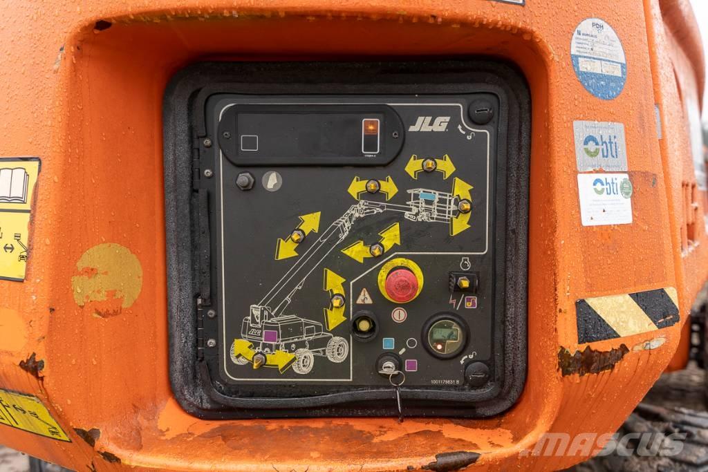 JLG 1350 SJP Plataformas con brazo de elevación telescópico