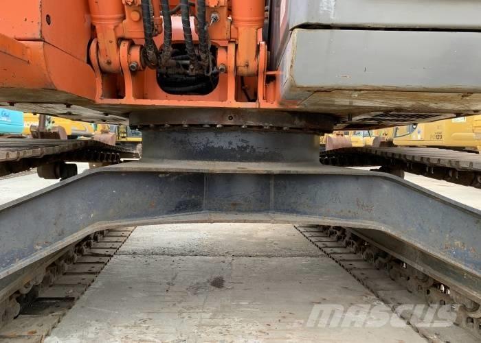 Hitachi ZX 125 Excavadoras sobre orugas