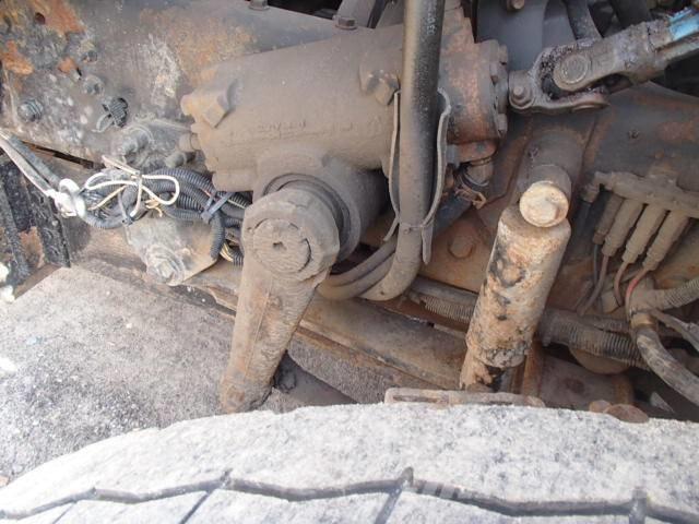 International 7400 Hojas y cuñas quitanieves