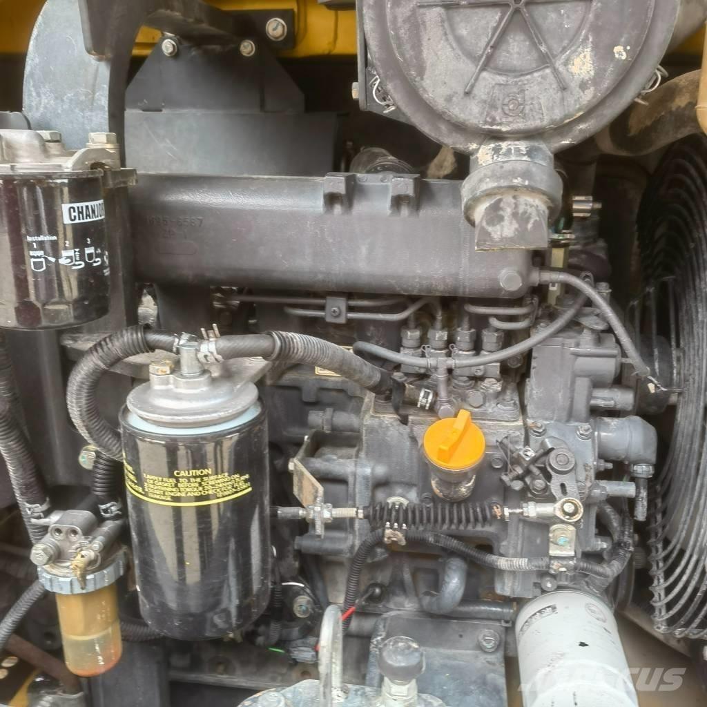 Komatsu PC56 Excavadoras sobre orugas