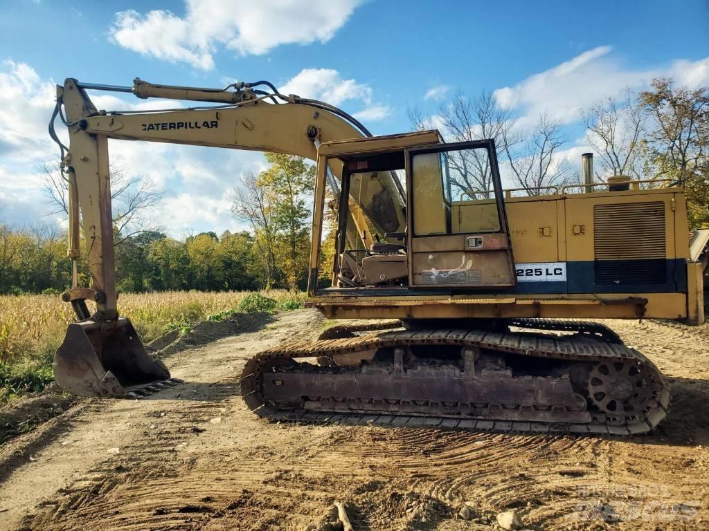 CAT 225 LC Excavadoras sobre orugas