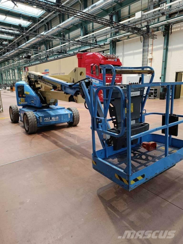 JLG E 450 AJ Plataformas con brazo de elevación manual