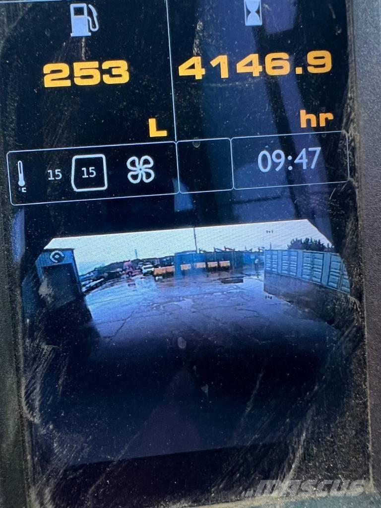 JCB JS 130 Excavadoras sobre orugas