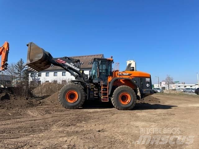 Doosan DL420 Cargadoras sobre ruedas