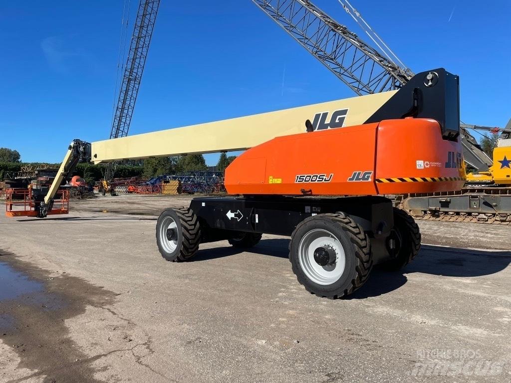 JLG 1500 SJ Plataformas con brazo de elevación telescópico