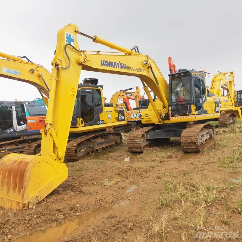 Komatsu PC200-8 Excavadoras sobre orugas