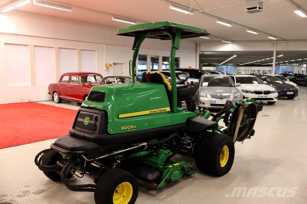 John Deere 9009 A Corta-césped para remates, antegreens y roughs