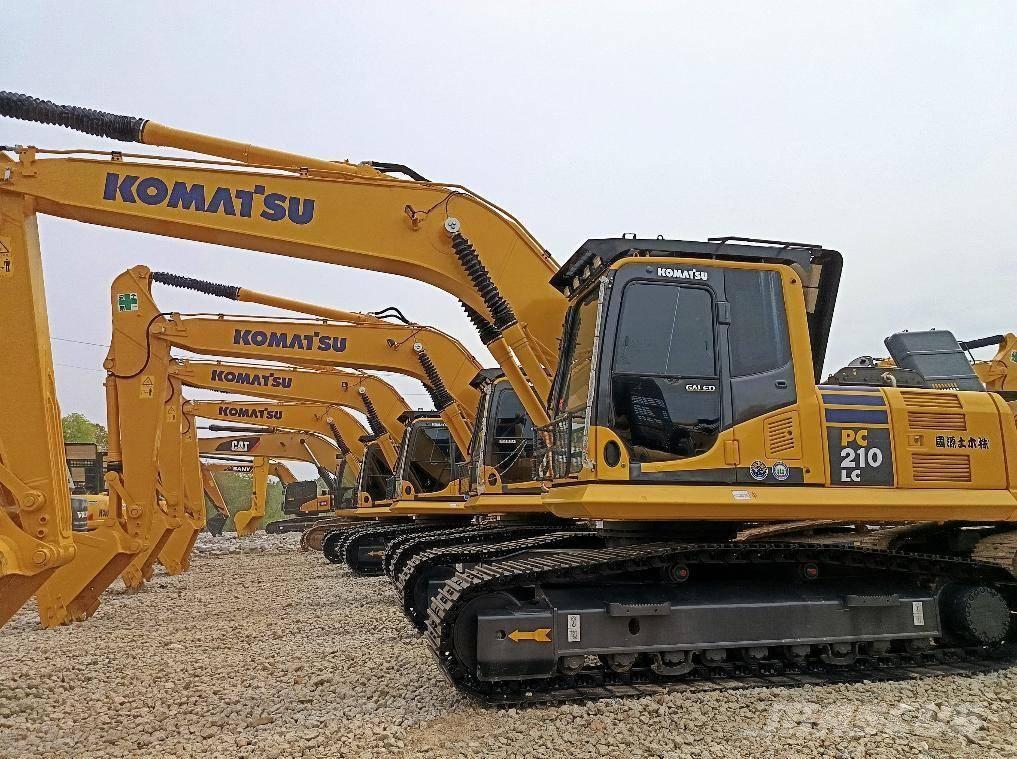 Komatsu PC 210 Excavadoras sobre orugas