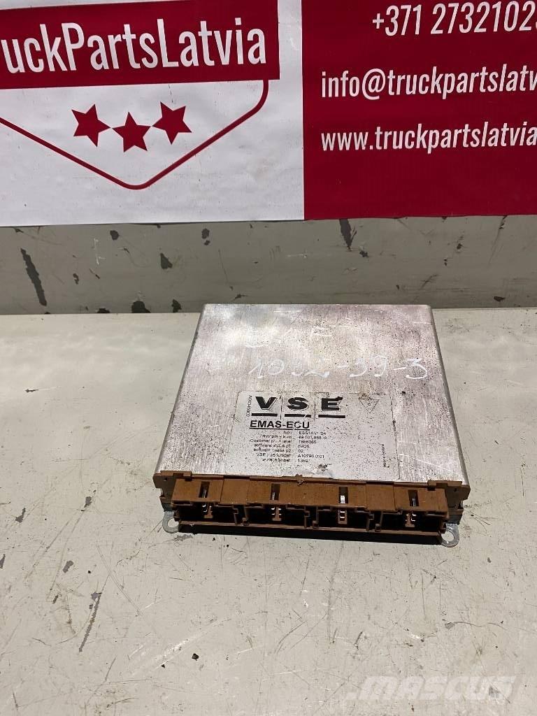 DAF XF 105.  1886365 Componentes electrónicos