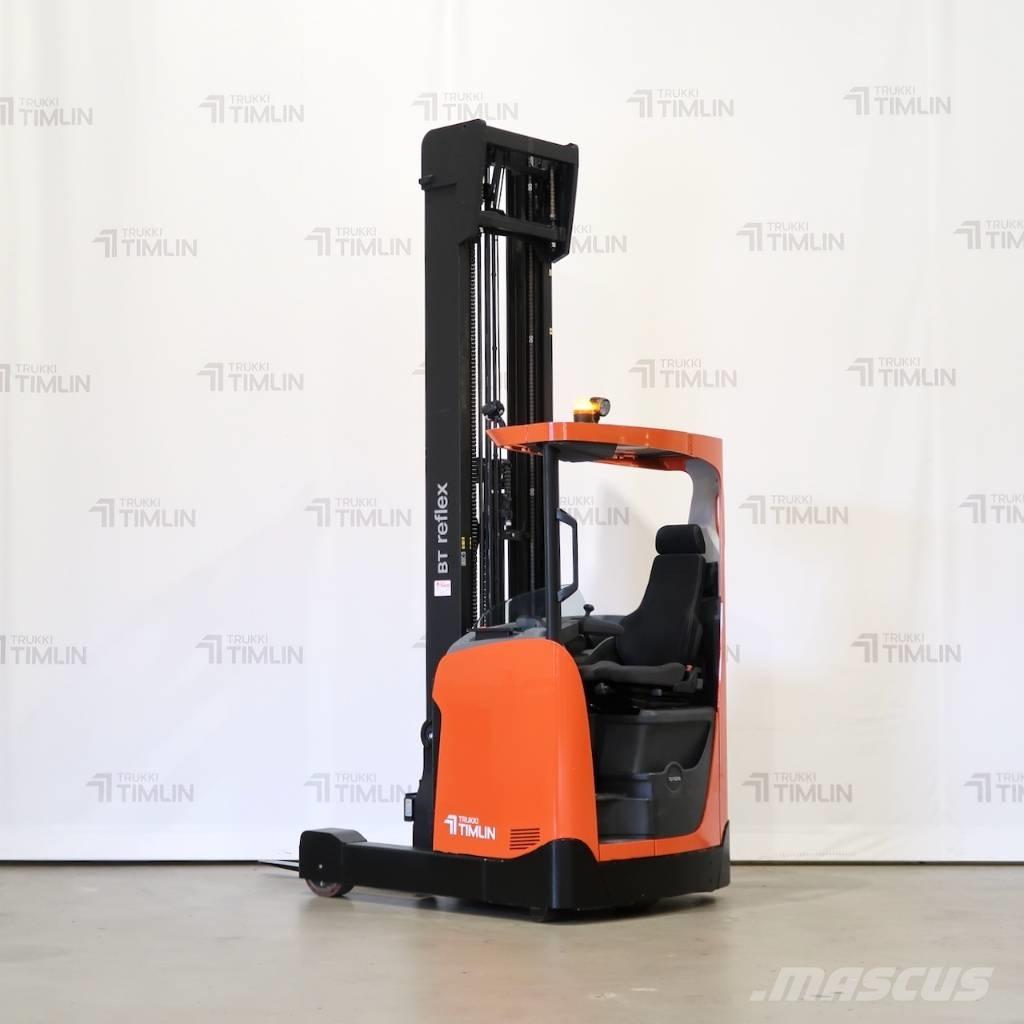 Toyota RRE160H Montacargas de alcance de gran altura