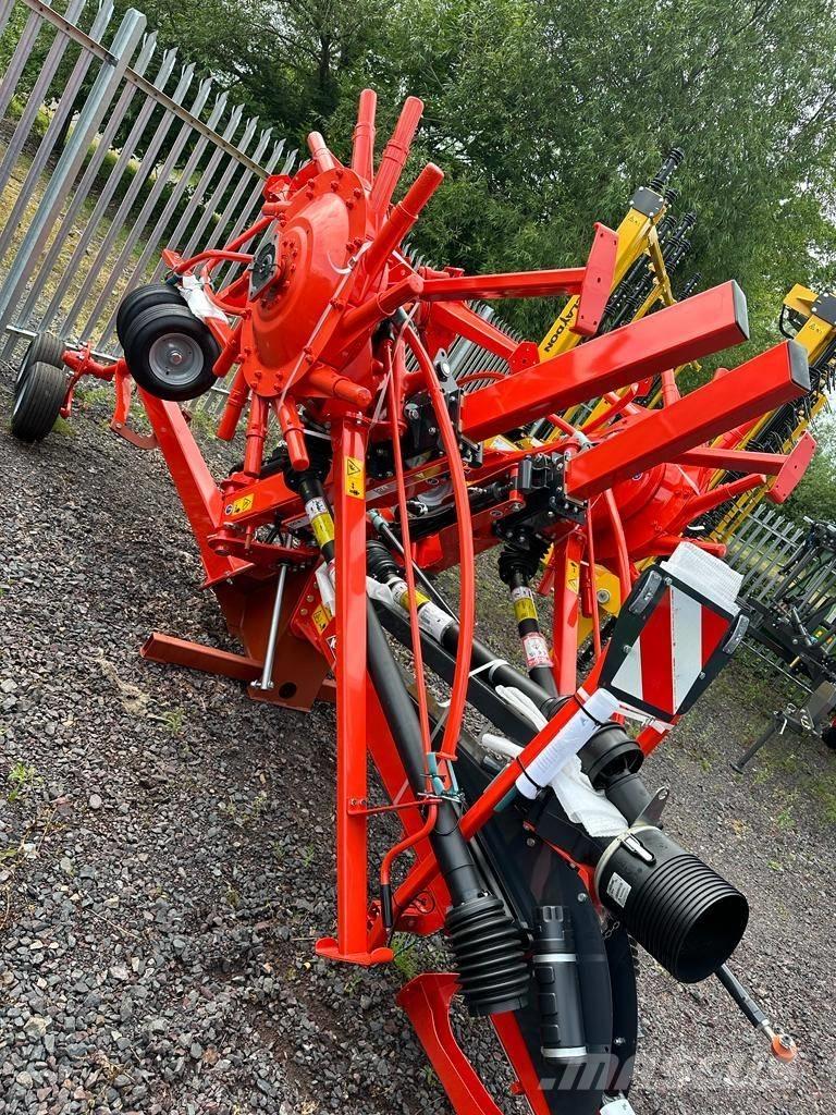 Kuhn GA8131A02 RAKE Rastrilladoras y rastrilladoras giratorias