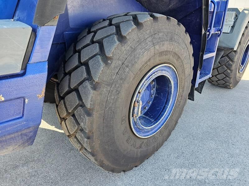 Liebherr L 556 Cargadoras sobre ruedas