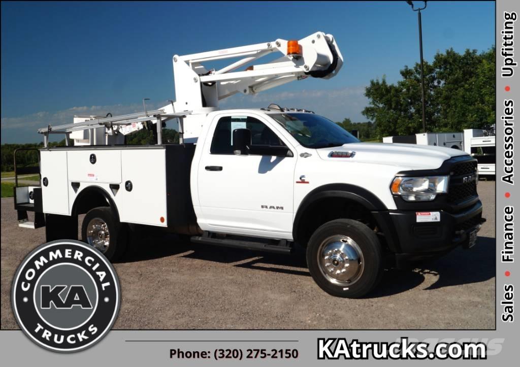 RAM 5500 TRADESMAN Plataformas sobre camión