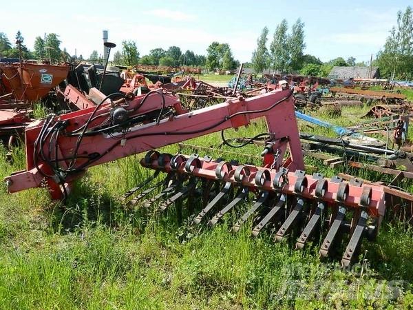  Plojboy 2000 Otras máquinas y aperos de labranza