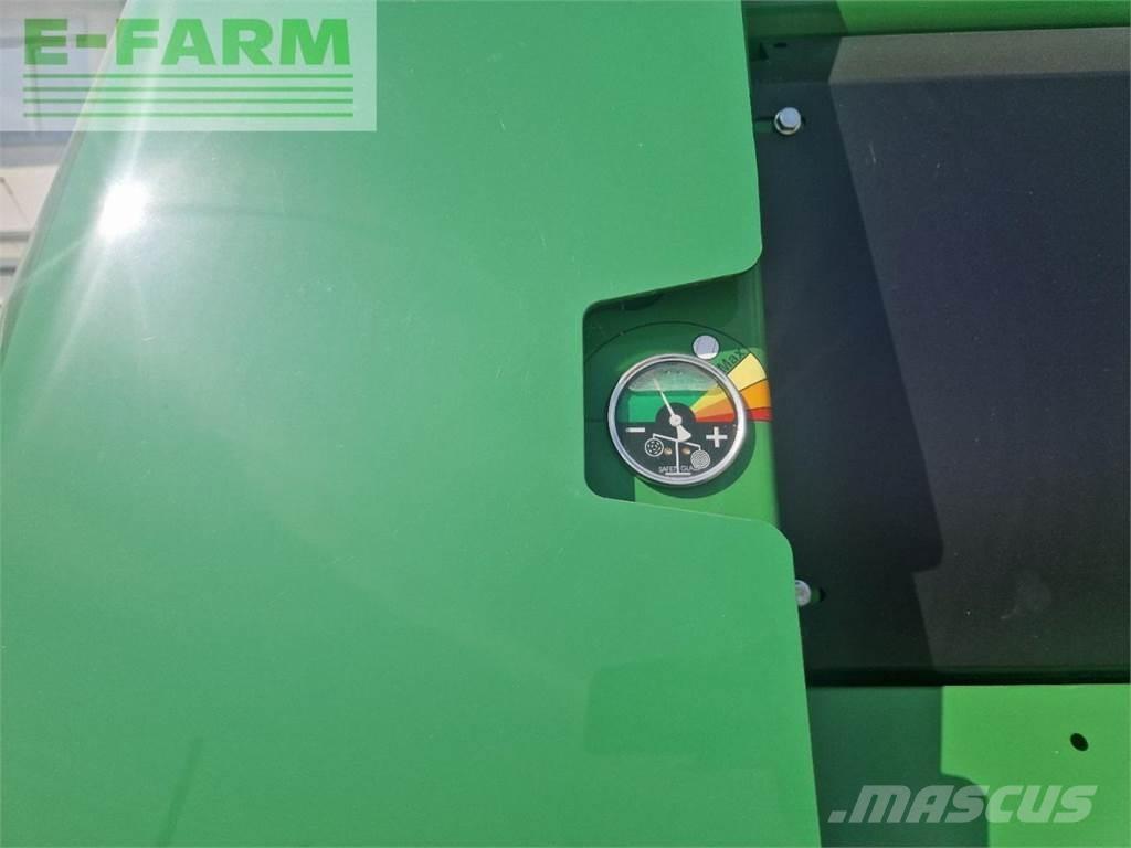 John Deere V451M Empacadoras cuadradas