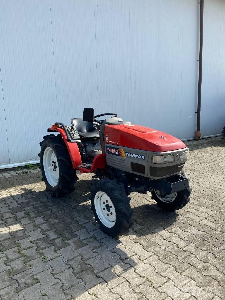 Yanmar F220 Tractores compactos