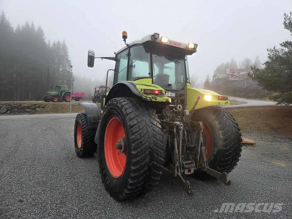 CLAAS Atles 946 RZ Tractores