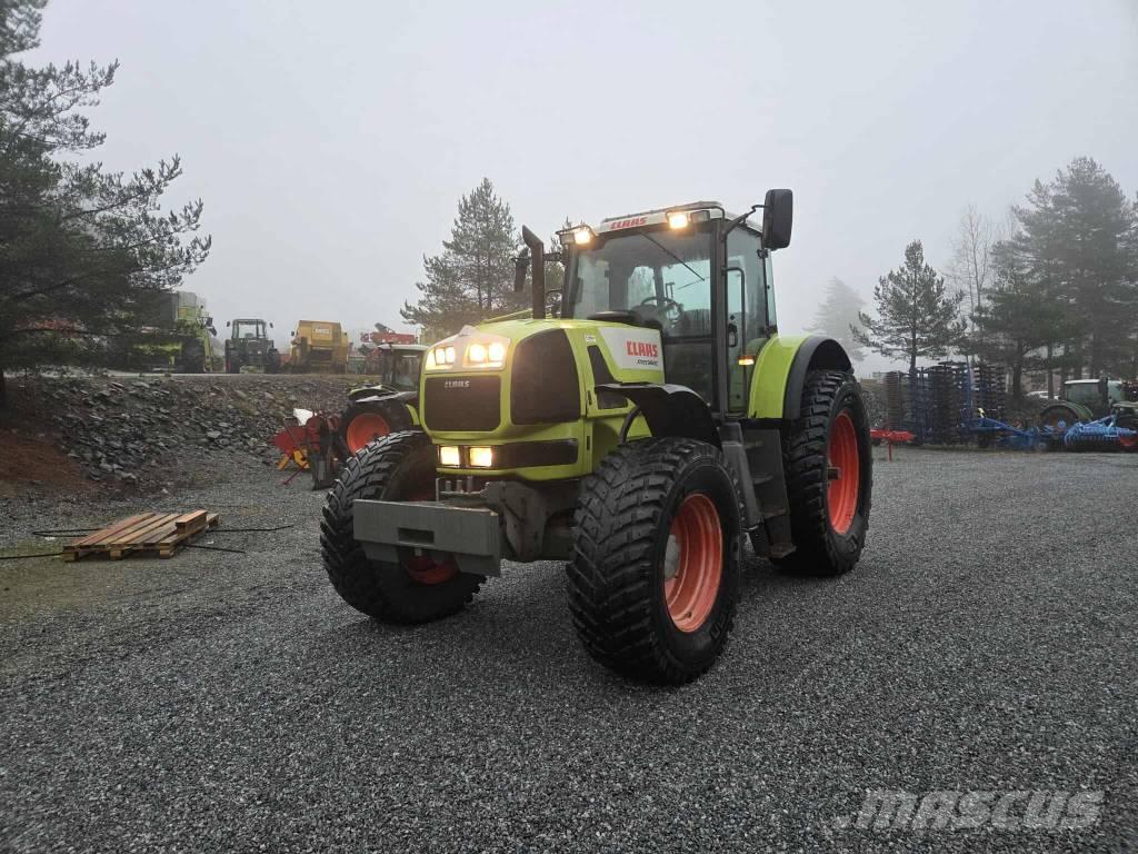 CLAAS Atles 946 RZ Tractores