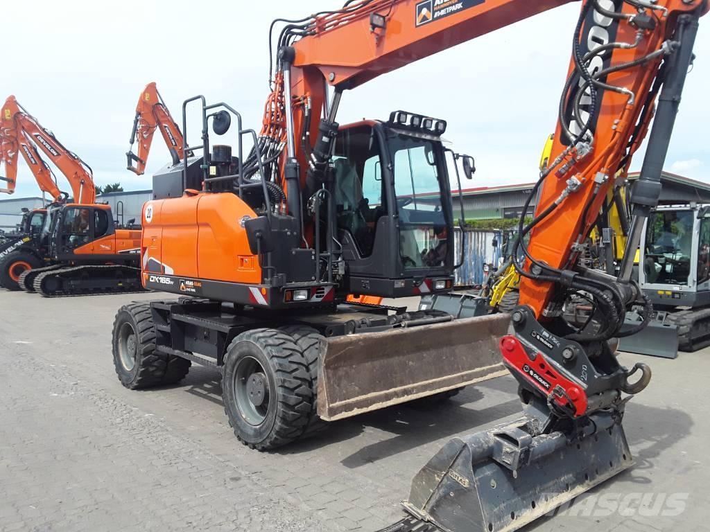 Doosan DX 165 W-5 Excavadoras de ruedas