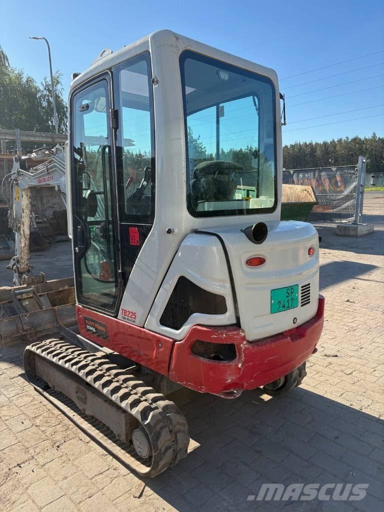 Takeuchi TB 225 Miniexcavadoras