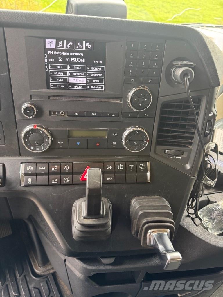 Mercedes-Benz 2653 L Camiones grúa