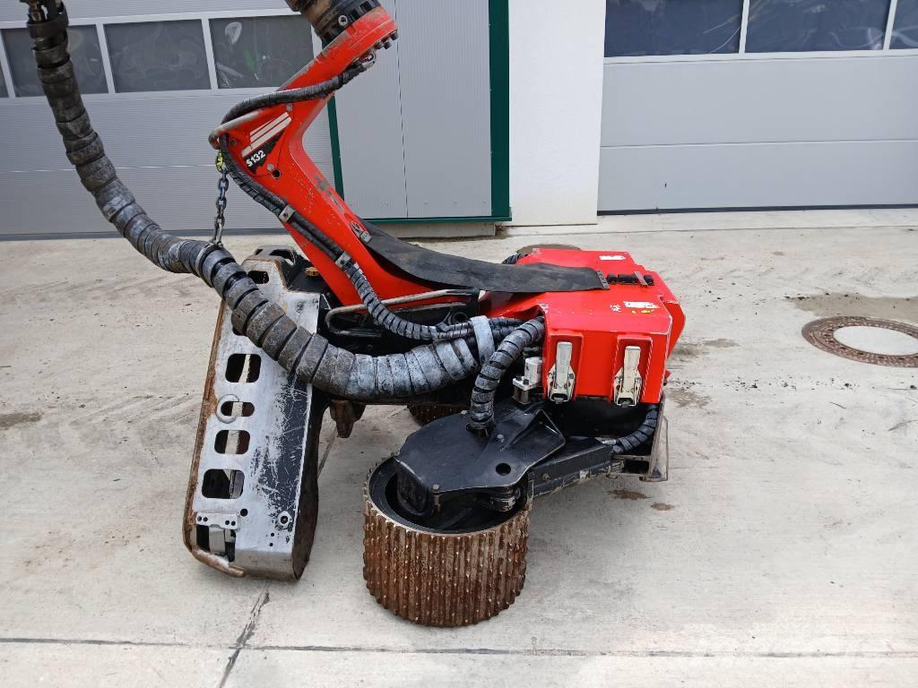 Komatsu 931.1 Cosechadoras