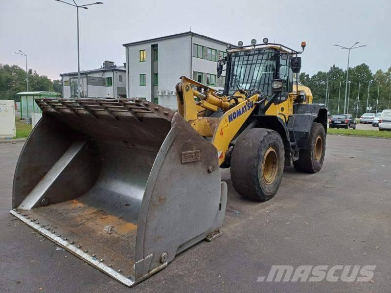 Komatsu WA 320-8 Cargadoras sobre ruedas