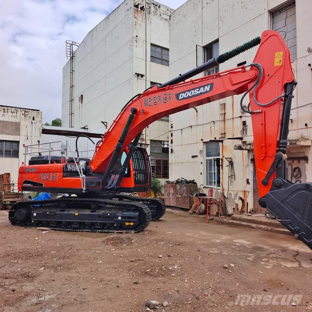 Doosan DX 340 LC Excavadoras sobre orugas
