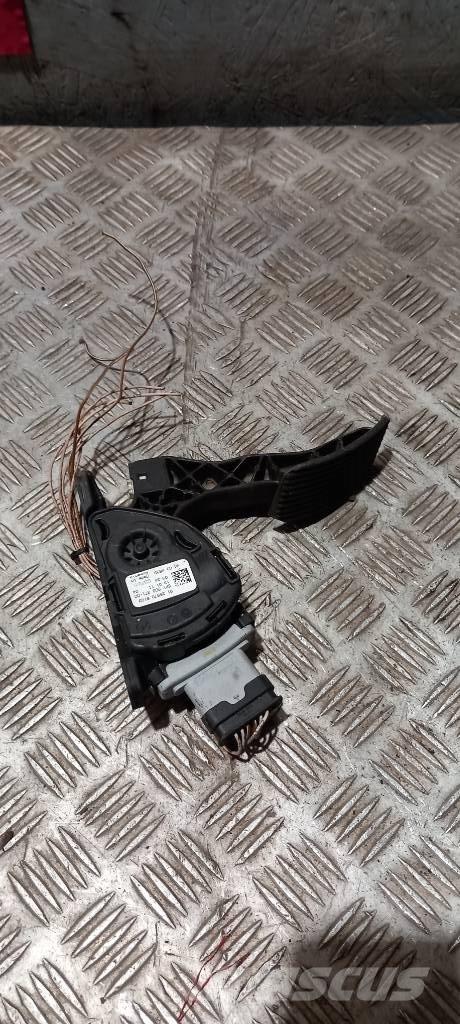 MAN TGX    81259706103 Cabinas