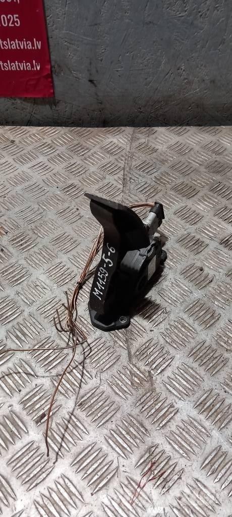 MAN TGX    81259706103 Cabinas