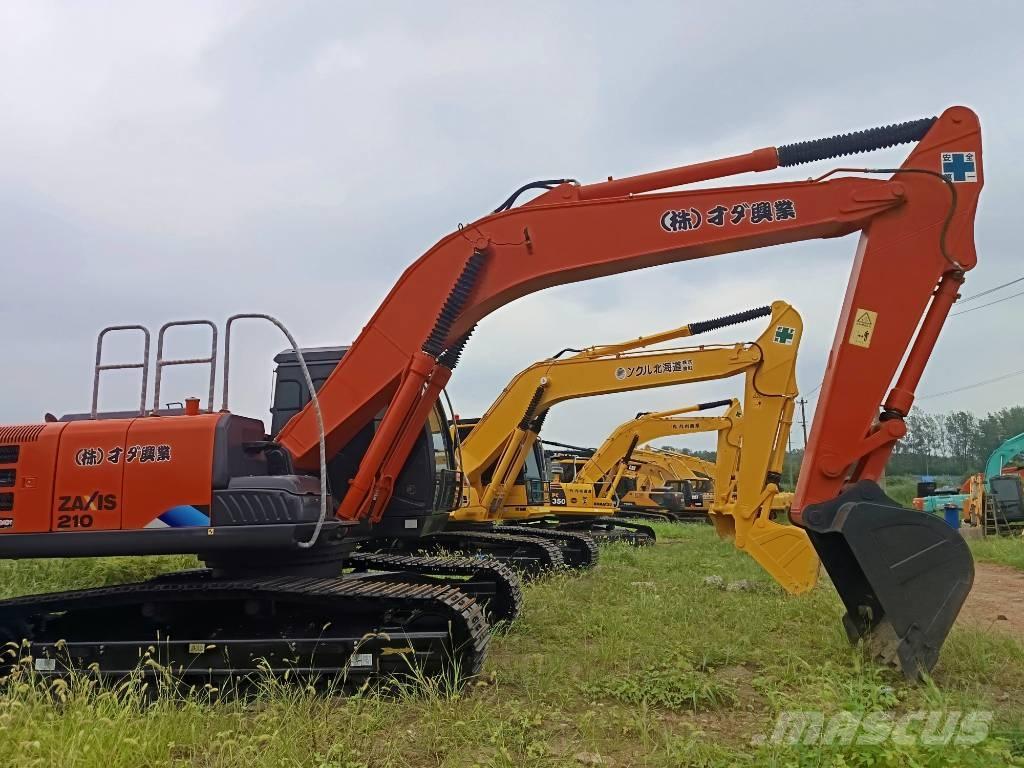 Hitachi ZX 210 Excavadoras sobre orugas