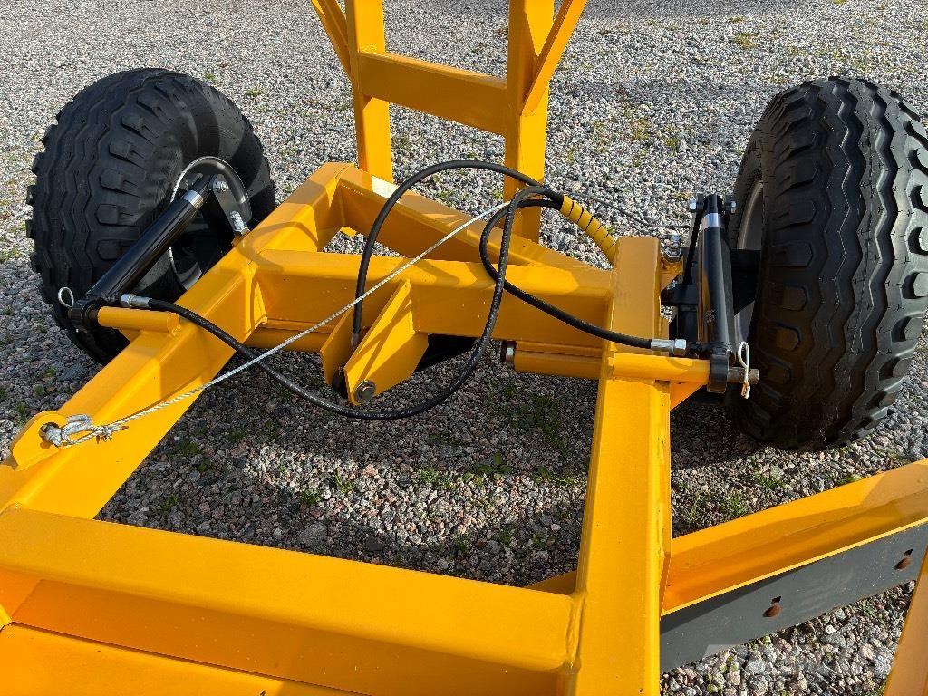 Vreten V4-240 Rastras para caminos