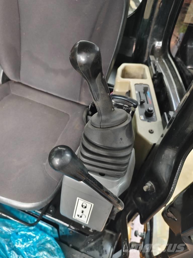 CAT 303.5E Miniexcavadoras