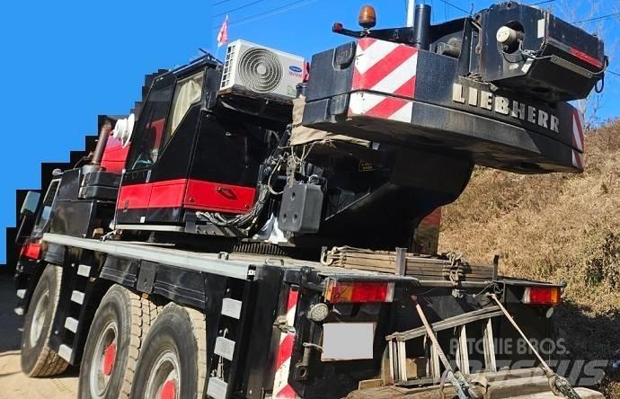 Liebherr LTM1055-1 Grúas todo terreno