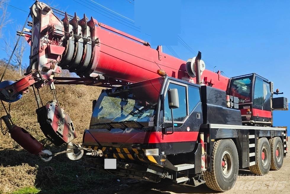 Liebherr LTM1055-1 Grúas todo terreno