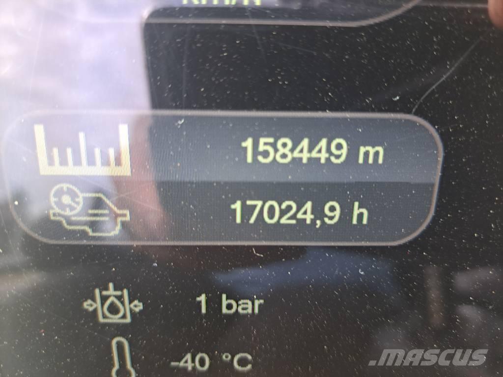 Komatsu 901 XC Cosechadoras