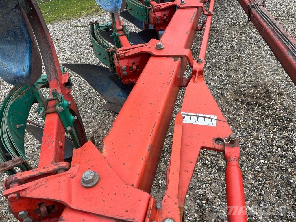 Kverneland PB100 Arados reversibles