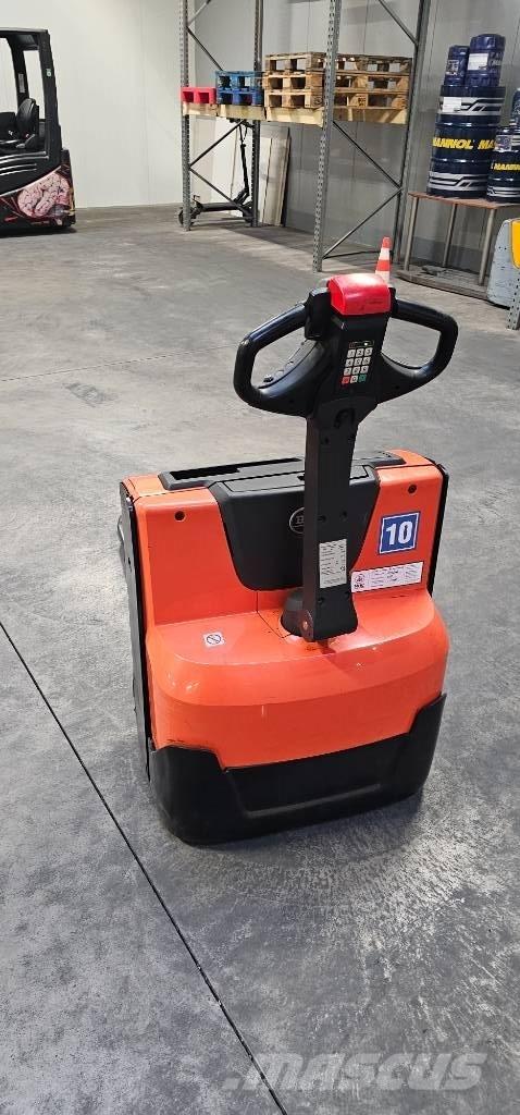 Toyota LWE 140 Montacargas recogepedidos de baja altura