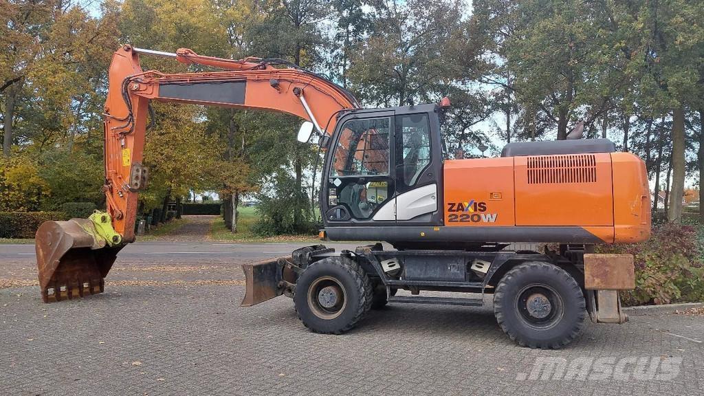 Hitachi ZX220W-5B Excavadoras de ruedas