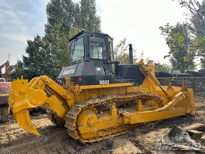 Shantui SD 22 Buldozer sobre oruga