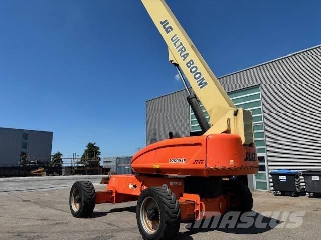 JLG 1200 SJP Plataformas con brazo de elevación telescópico
