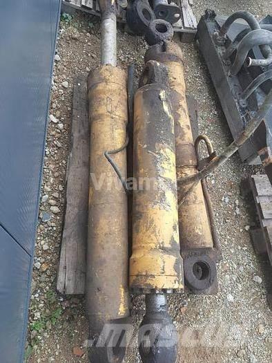 Liebherr A914 Motores