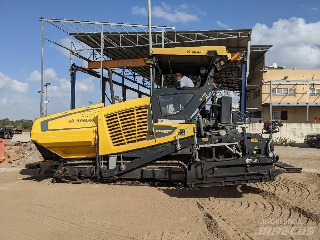 Bomag BF700C-2 Asfaltadoras