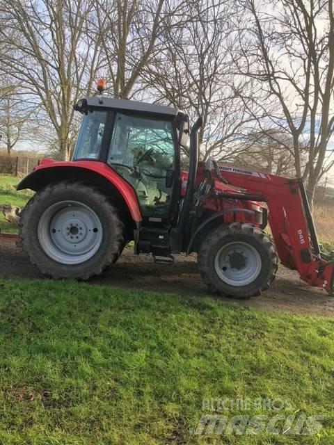 Massey Ferguson 5610 Tractores