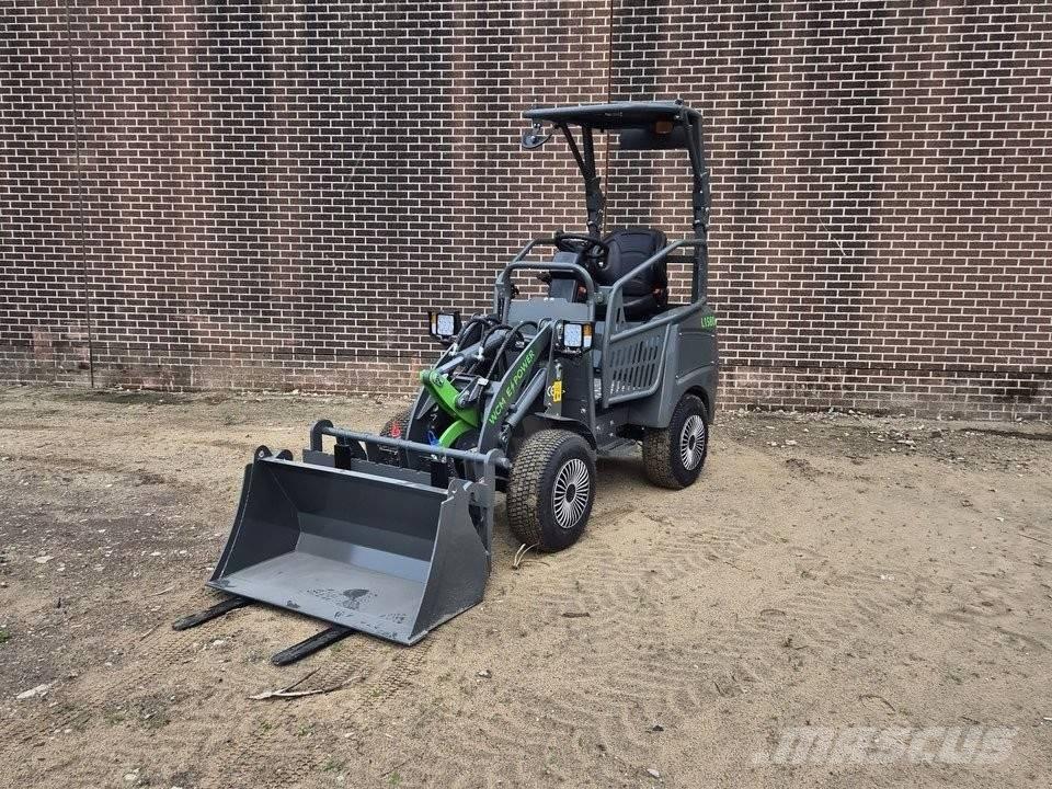 WCM L1580e Cargadoras y excavadoras frontales