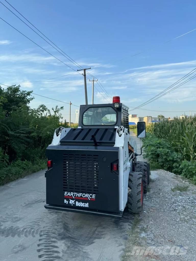 Bobcat S16 Minicargadoras