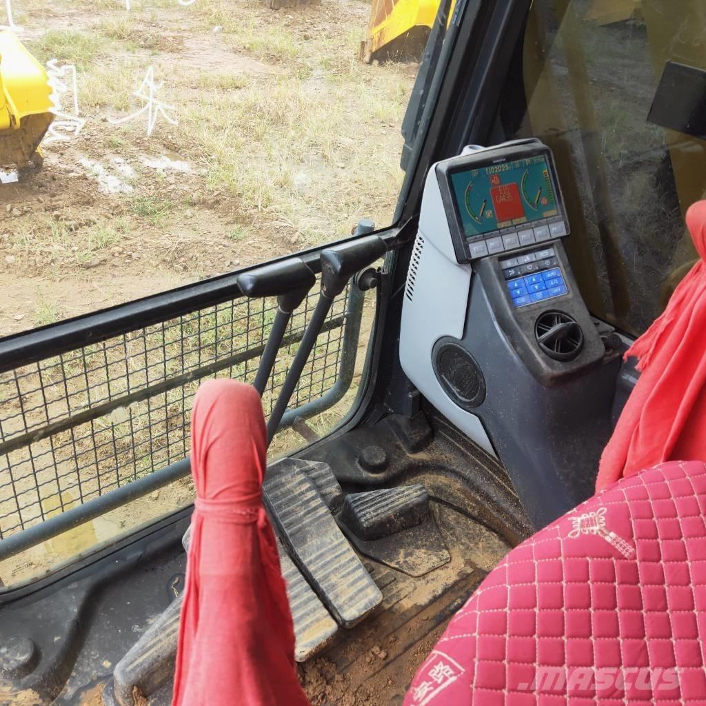 Komatsu PC200-8 Excavadoras sobre orugas