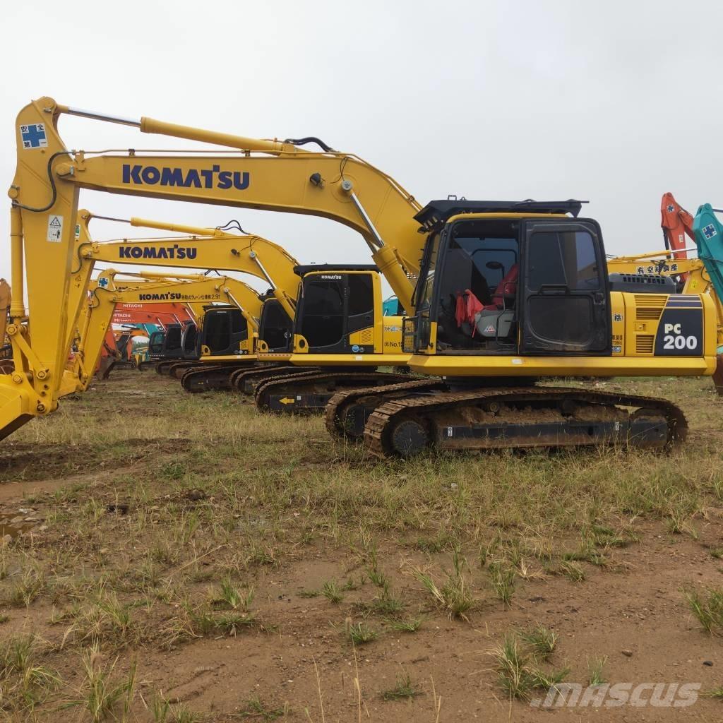 Komatsu PC200-8 Excavadoras sobre orugas