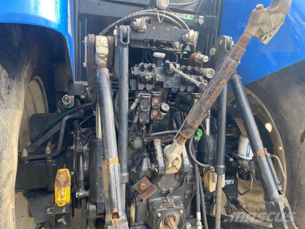 New Holland T 7.235 Tractores