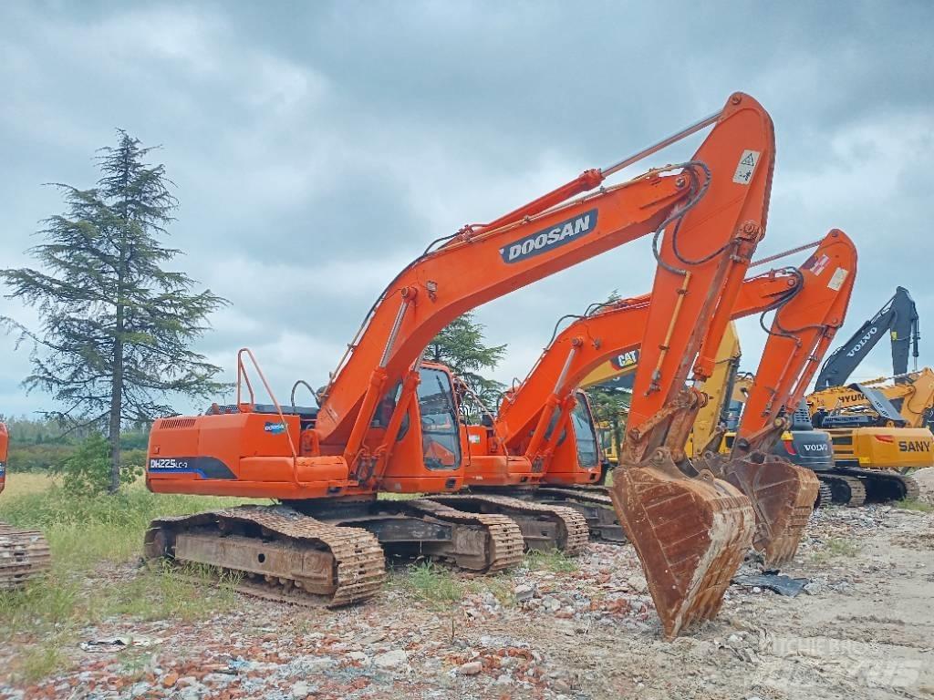 Doosan DH 225LC Excavadoras sobre orugas